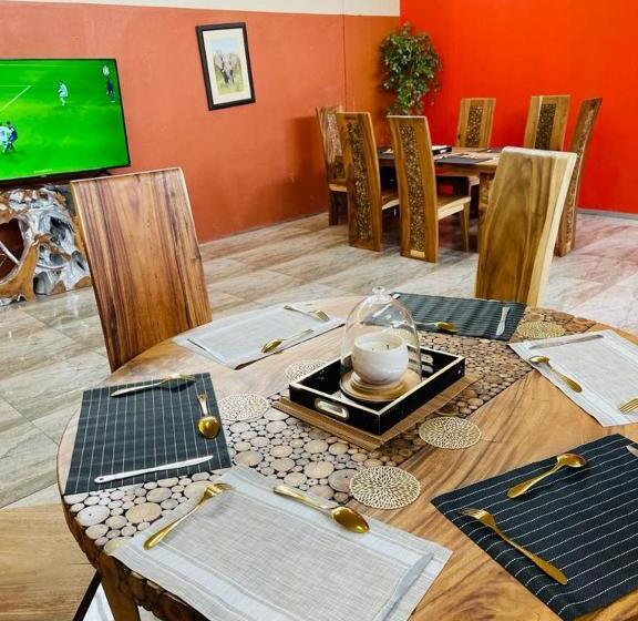 הוסטל Zig Zag Self Catering Accommodation