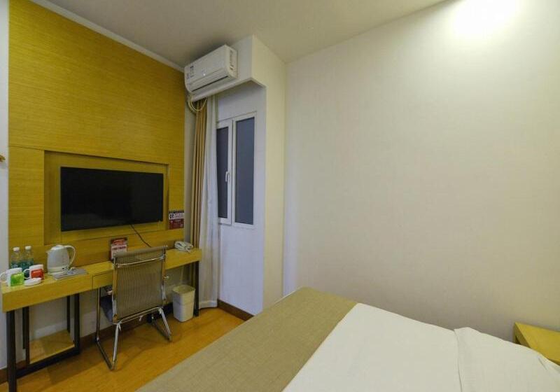 בית מלון כפרי Greentree Inn Dalian Dalian North Railway Station Express