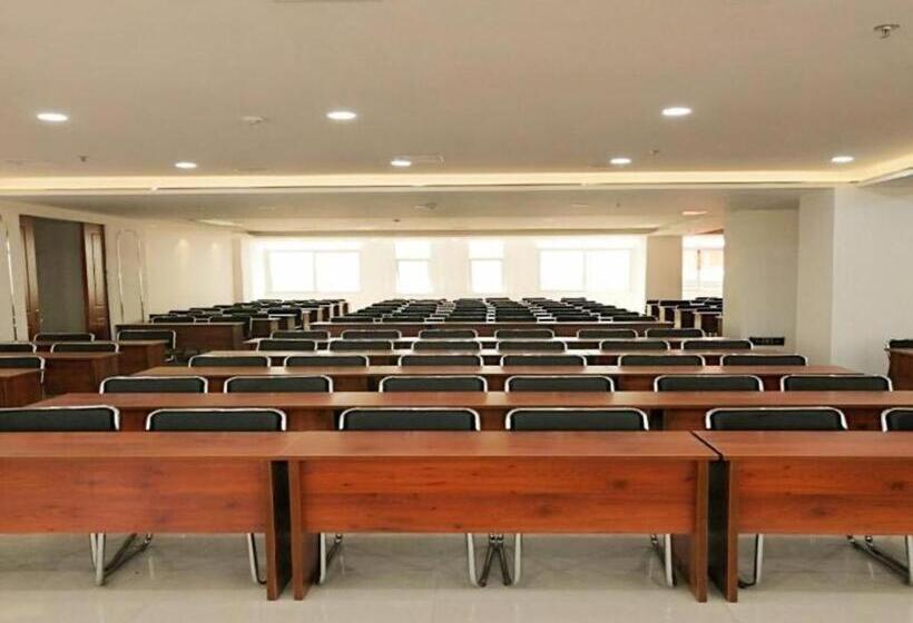 هتل Greentree Inn Fuyang Technician College