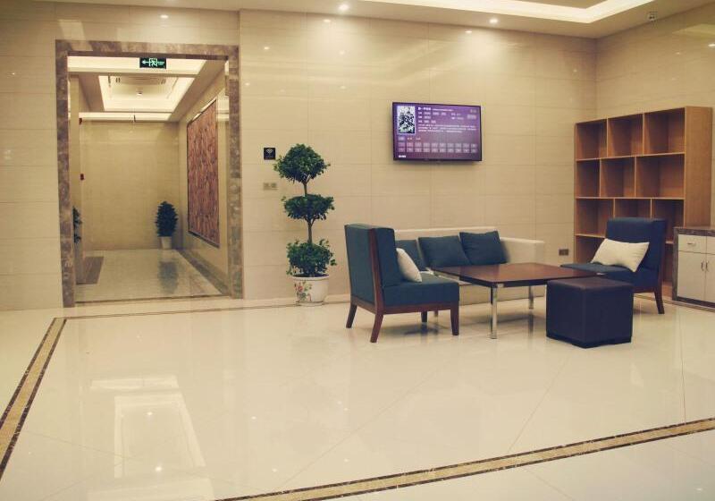 ホテル Greentree Inn Shaoxing Binhai New City Dongsen Commercial Square