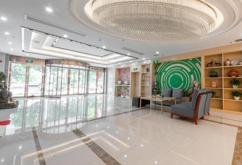 هتل Greentree Inn Wuhu Eshan Road University City