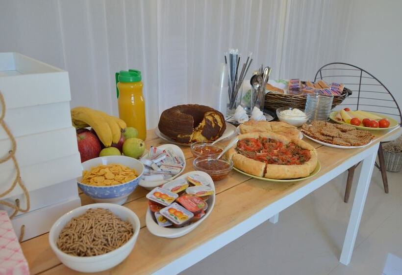 בית מלון כפרי Hawk Stone