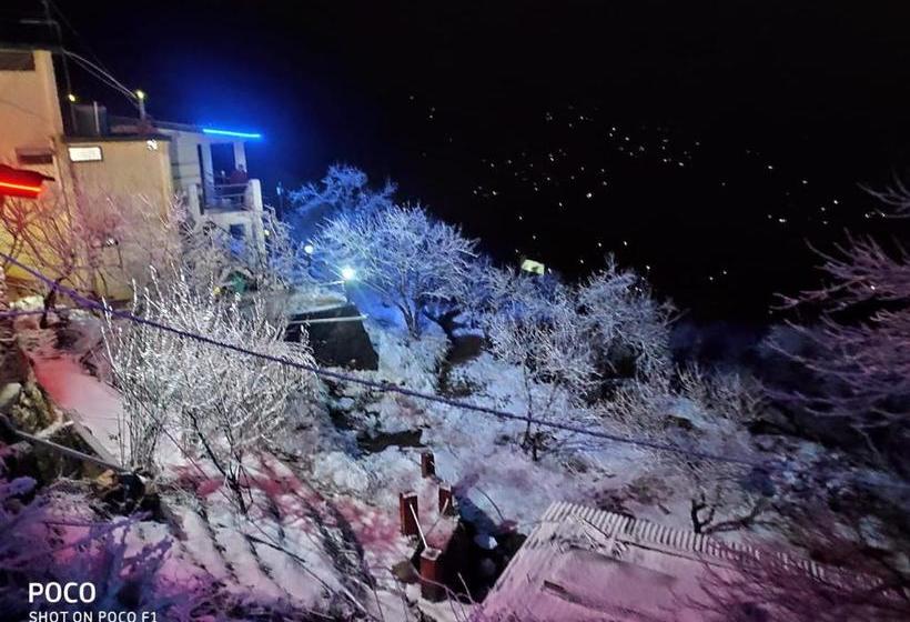 فندق Pailaaag Orchard & Restaurant