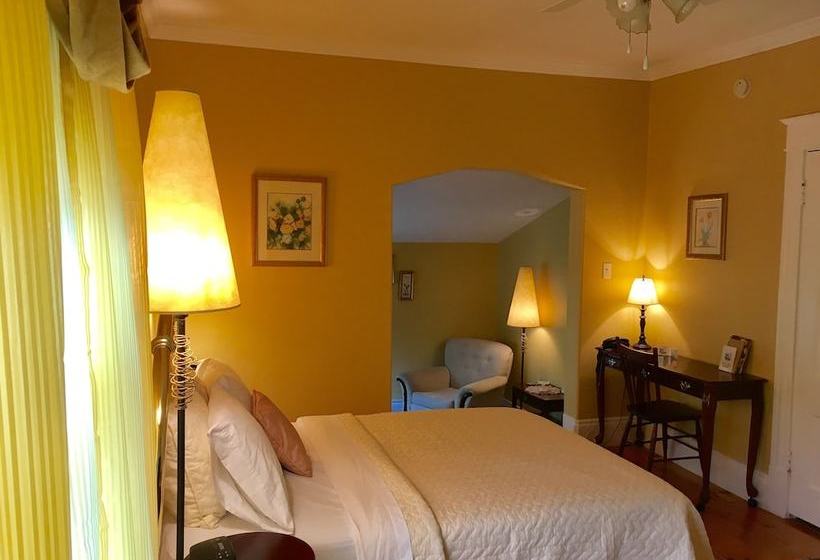 تختخواب و صبحانه Auberge Au Bois Dormant Inn