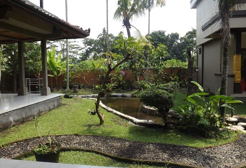 민박 Indraprastha 2 Bungalow
