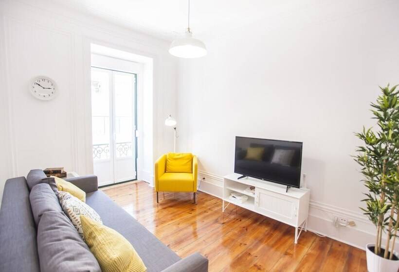 Central & Cosy Apartment