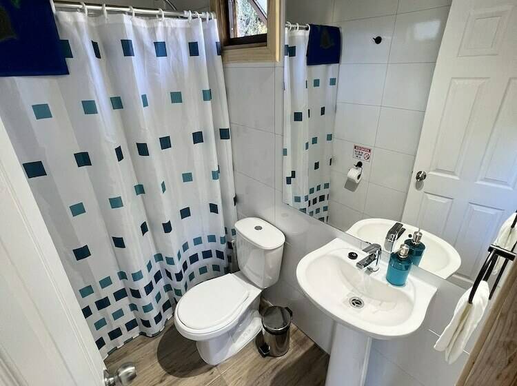 בית מלון כפרי Cabañas Qatar Pucón