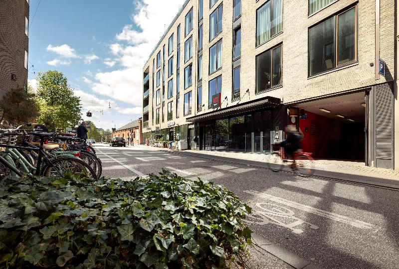 هتل Radisson Red Aarhus