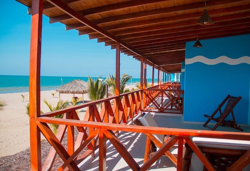 בית מלון כפרי Nauti K Beach