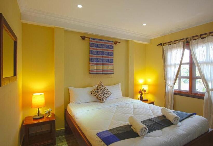 هتل River Retreat Boutique