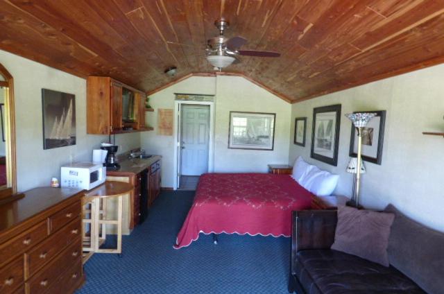 The Bear Inn Resort