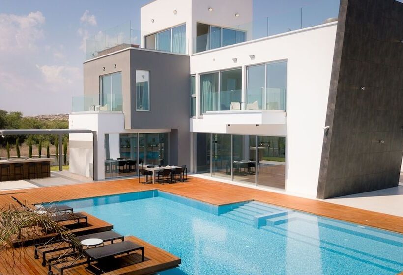 Cove Seaview Villas