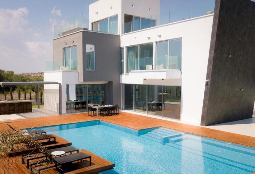 Cove Seaview Villas