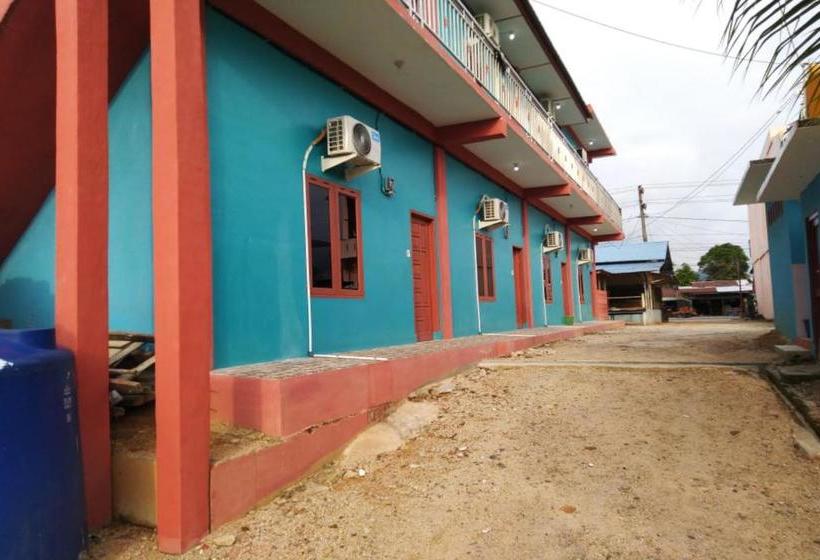 هتل Spot On 2926 Penginapan Sariah Basamo