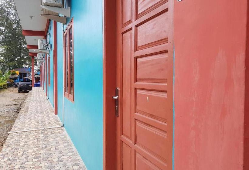 هتل Spot On 2926 Penginapan Sariah Basamo