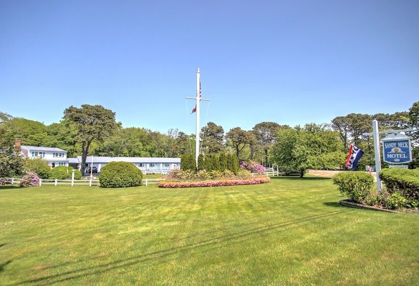 Sandy Neck Motel