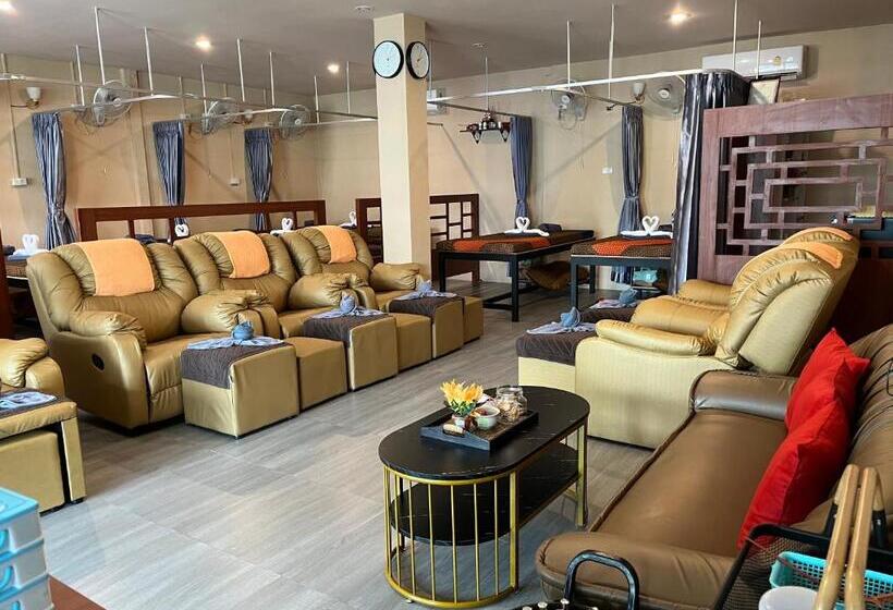 پانسیون Dang Sea Beach Resort   Sha