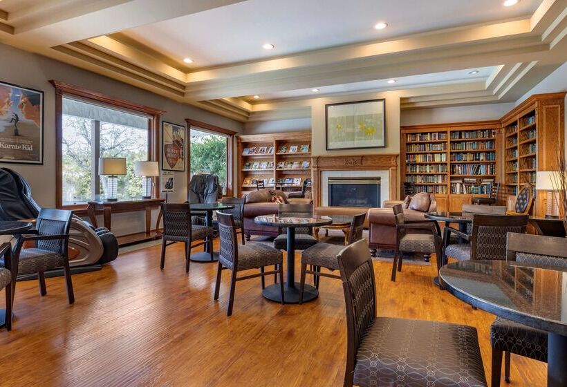 هتل Best Western Plus Thousand Oaks Inn