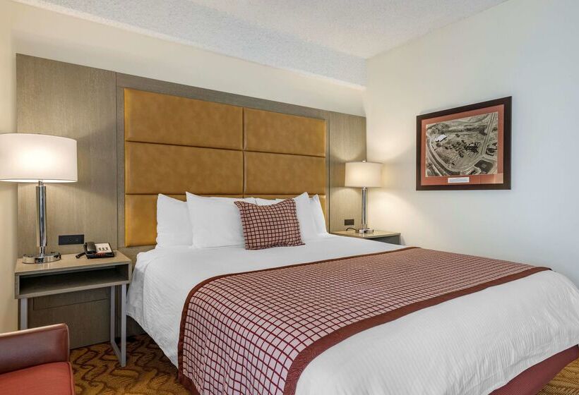 هتل Best Western Plus Thousand Oaks Inn