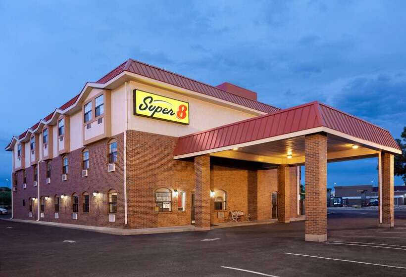 هتل Super 8 By Wyndham Colorado Springs/afa Area