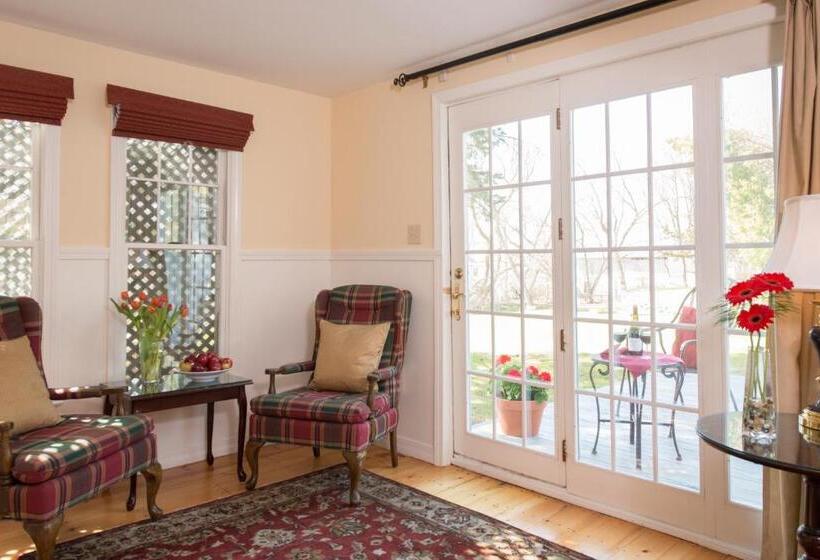בית מלון כפרי Swift House Inn
