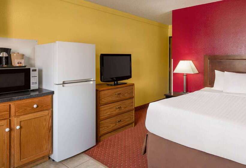 Мотель Baymont By Wyndham Cedar Rapids
