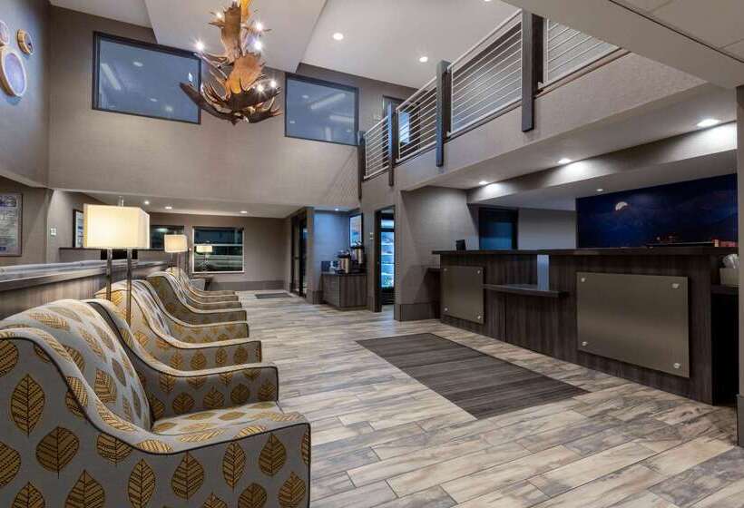 מוטל La Quinta By Wyndham Anchorage Airport