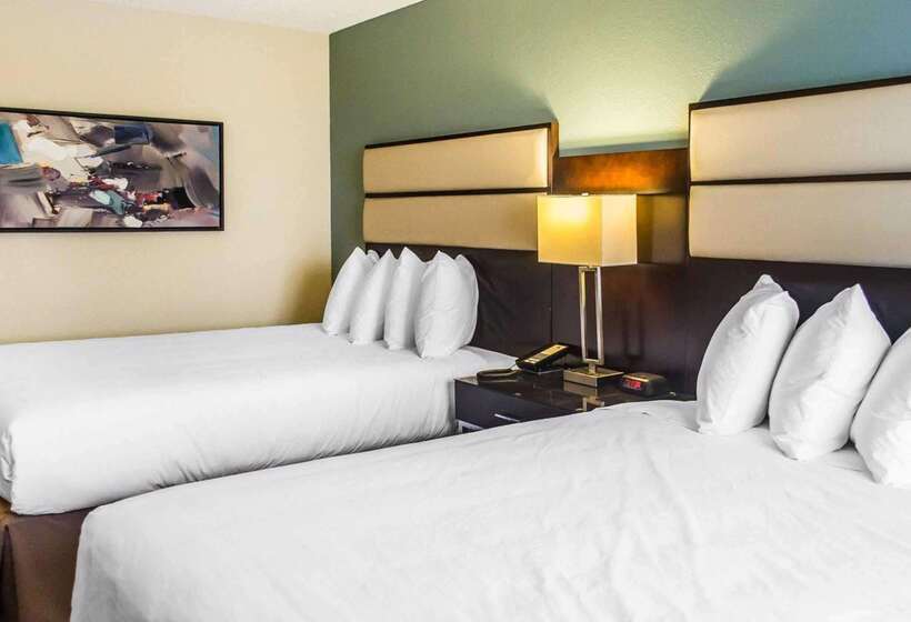 모텔 Quality Inn