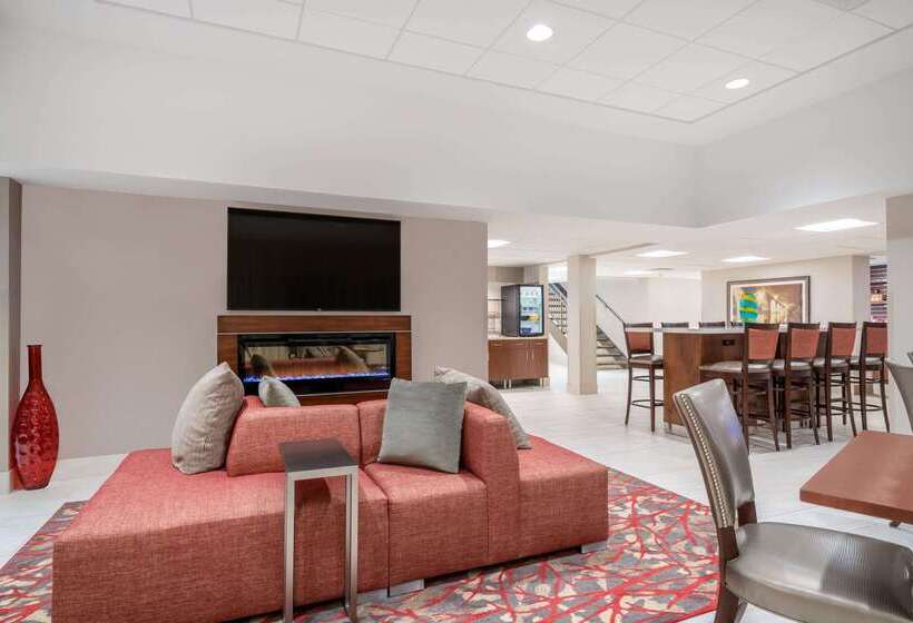 מוטל Ramada By Wyndham Minneapolis Golden Valley
