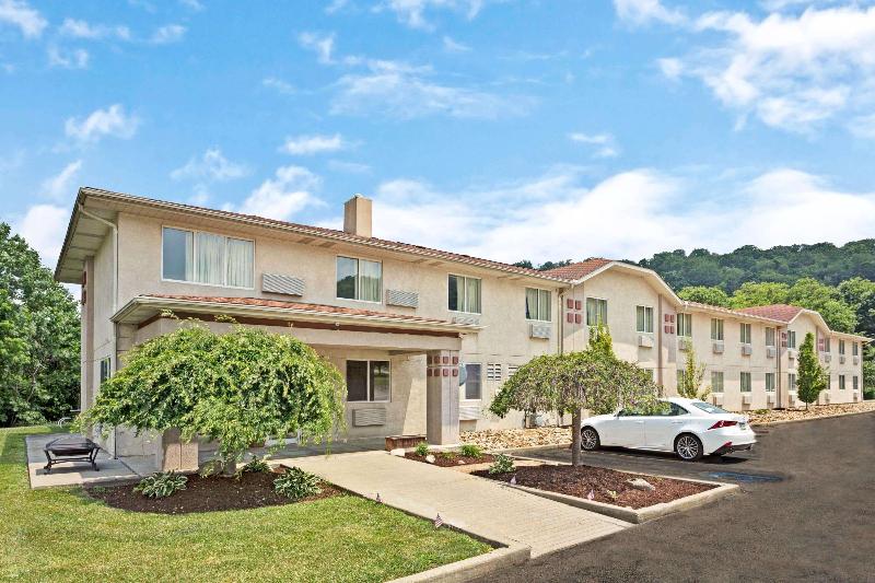 모텔 Super 8 By Wyndham Canonsburg/pittsburgh Area
