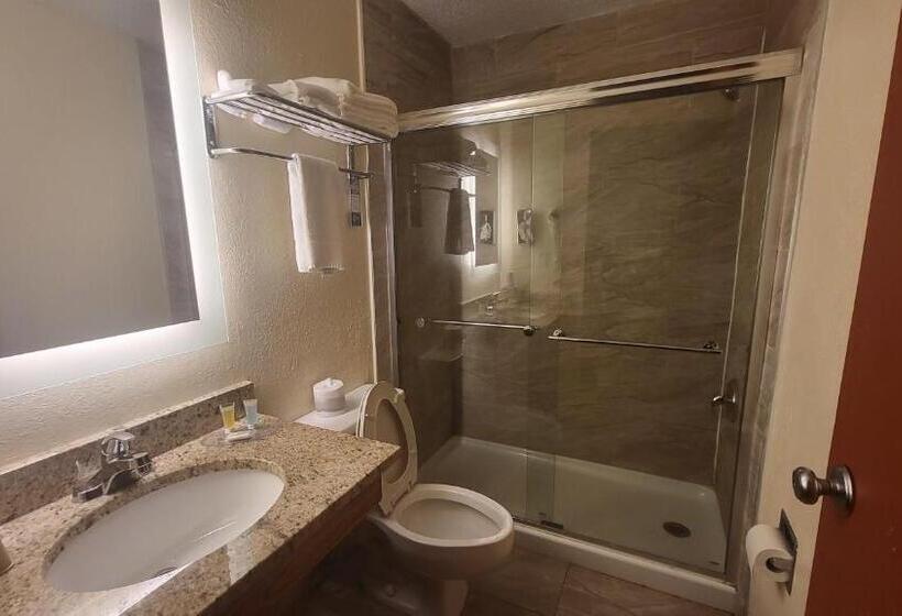 מוטל Super 8 By Wyndham Canton/livonia Area