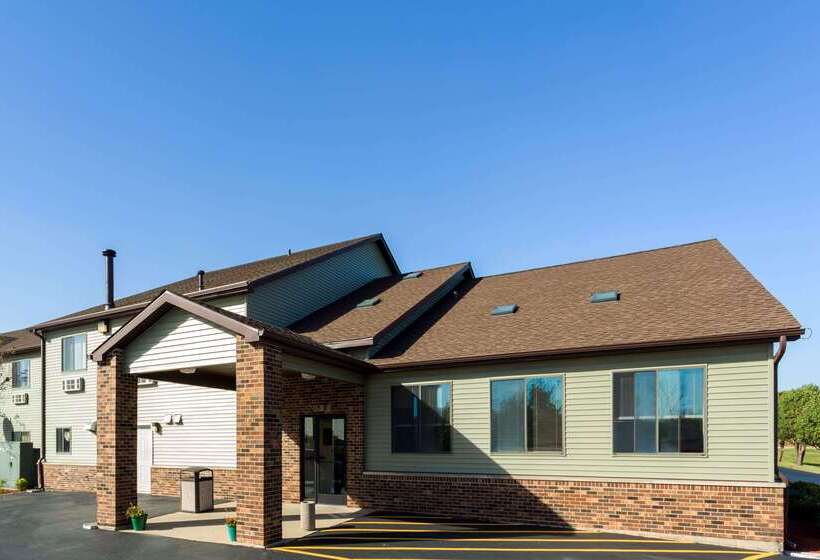 汽车旅馆  Super 8 By Wyndham Dekalb Il