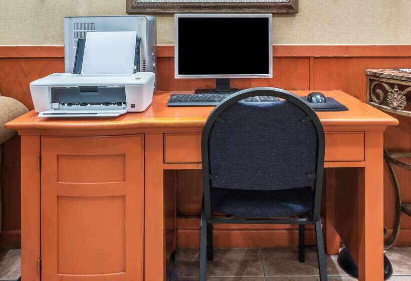 모텔 Super 8 By Wyndham Denton