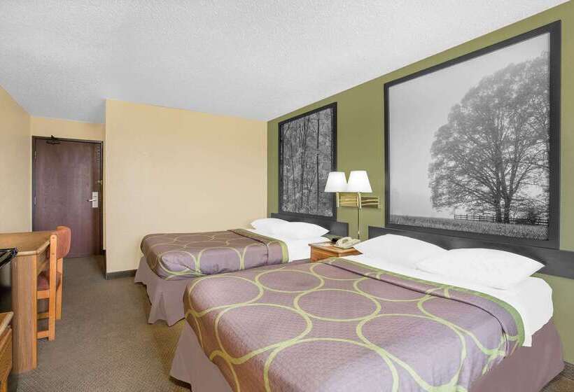 فندق على الطريق Super 8 By Wyndham Roanoke Va