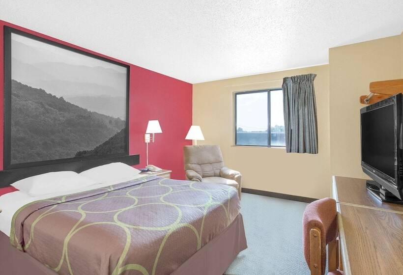 فندق على الطريق Super 8 By Wyndham Roanoke Va