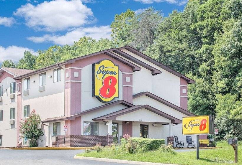 فندق على الطريق Super 8 By Wyndham Roanoke Va