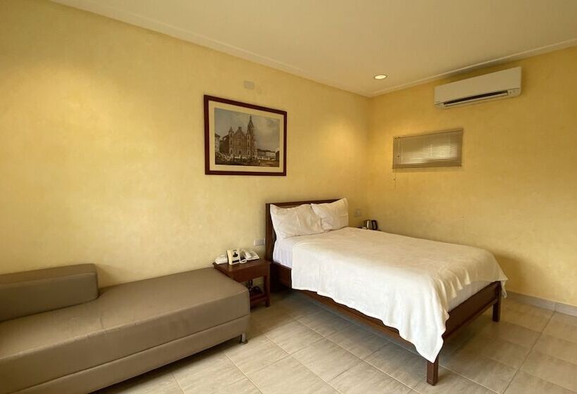 Amaro Resort By Cocotel