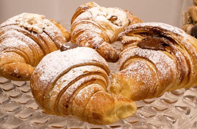 تختخواب و صبحانه Siculis