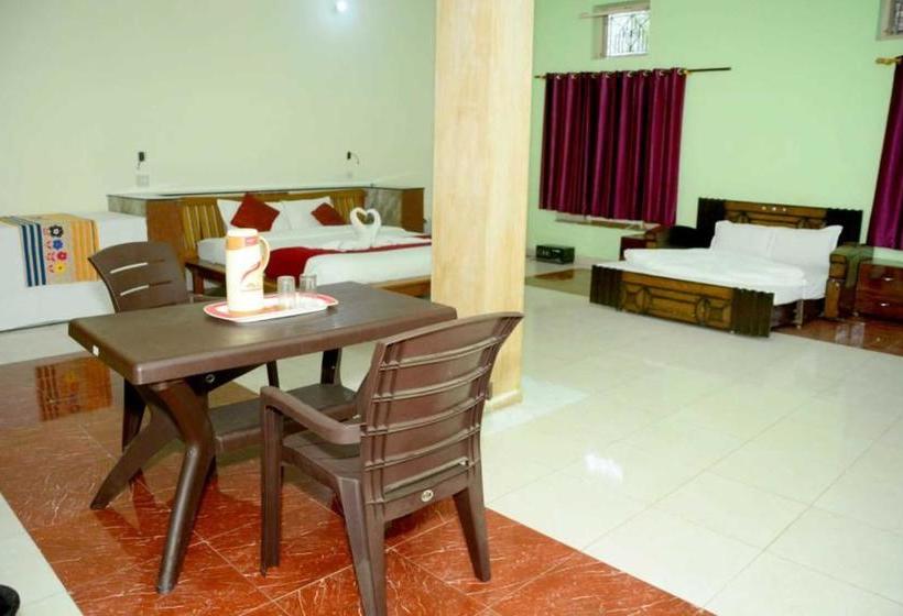 Hotel Ganesh Lok