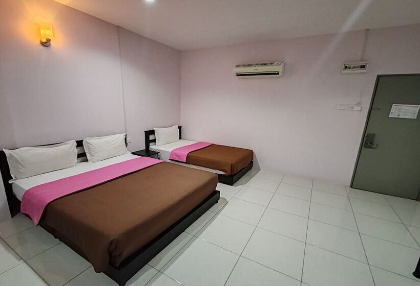 هتل Kuang Hua Sitiawan Near To