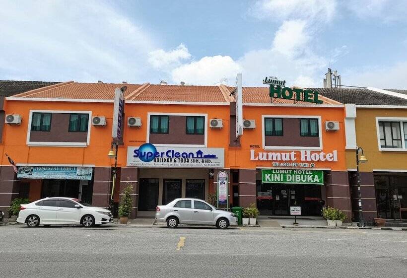 هتل Lumut