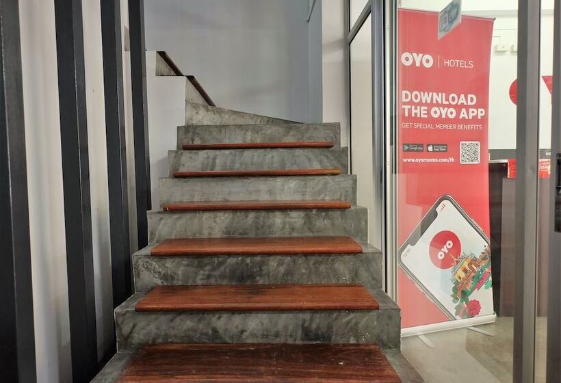 هتل Ma U Sabai By Oyo Rooms