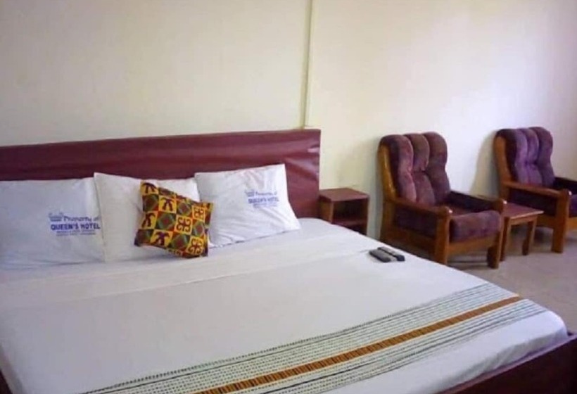 فندق Queens