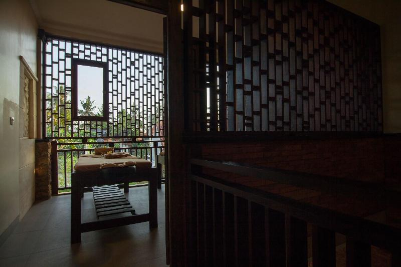호텔 The Mudru Resort By Pramana Villas