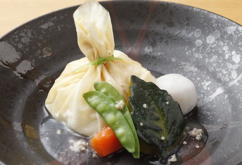 ホテル Shibugoe Onjuku