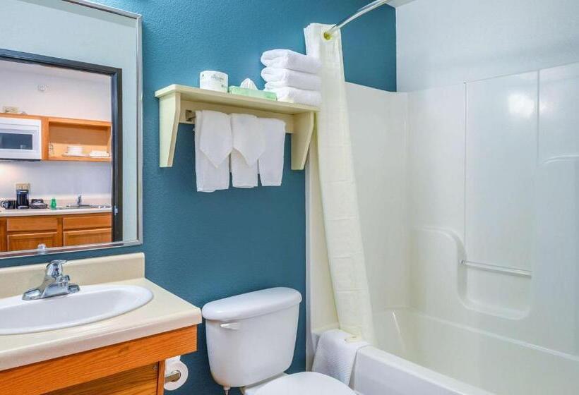 فندق Suburban Studios Hammond