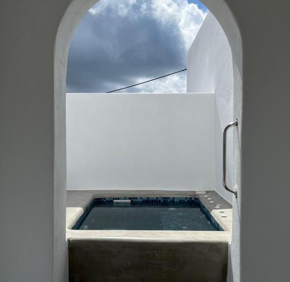 هتل Pancratium Villas & Suites