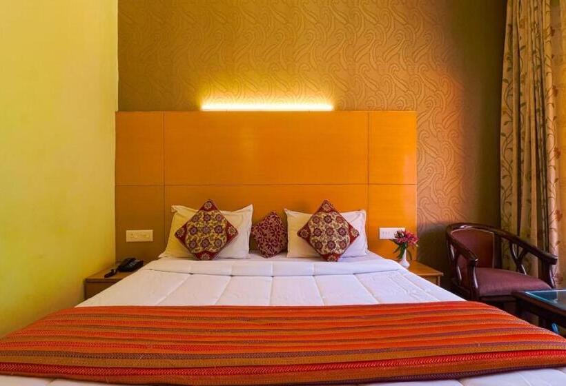 هتل The Byke Sunshine Grand