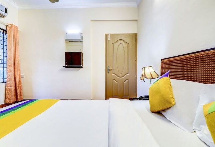 Itsy Hotels Ammu Regency