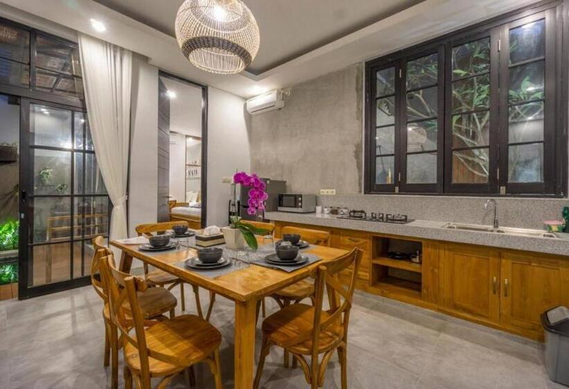 Lavina Ubud Villas
